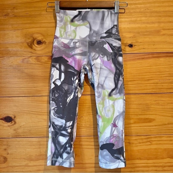Lululemon Align High Rise Crop Leggings Unicorn Throwback White Multi 2 W6CJWS - Picture 3 of 11
